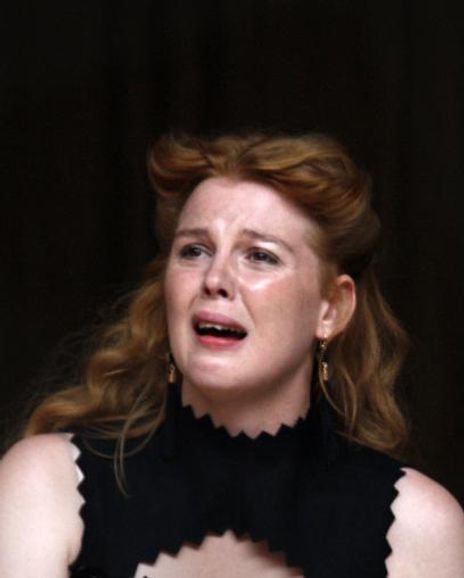 Jessica Warbeck Headshot