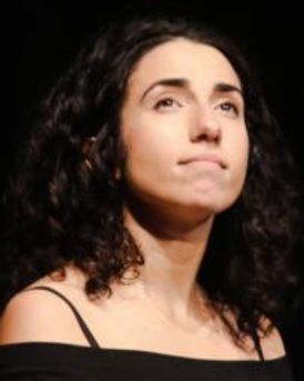 Layan Elwazani Headshot