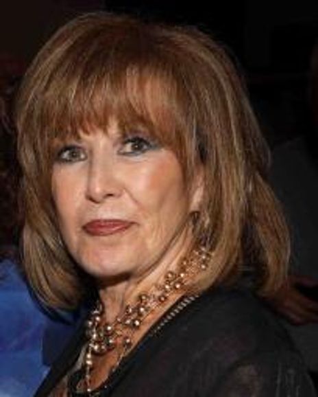 Suzan Grandt Headshot