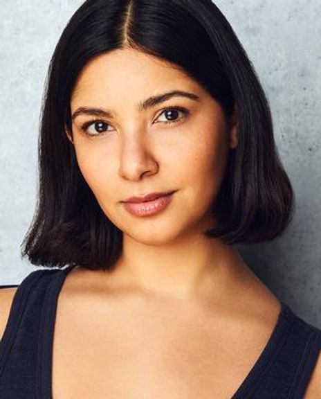 Vero Maynez Headshot