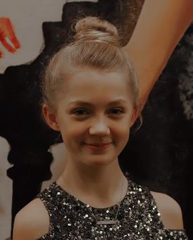 Katie Beth Hall Headshot