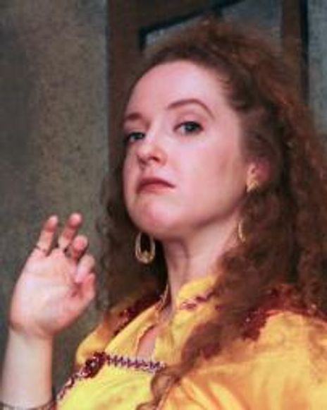 Elaine Thoman Headshot