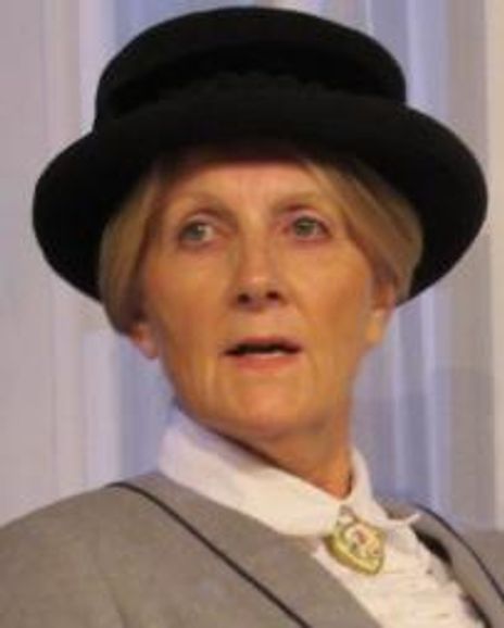 Heather Carey Headshot