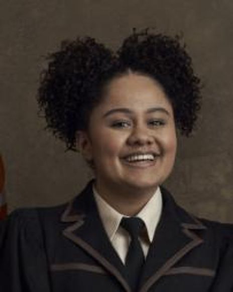 Manali Datar Headshot