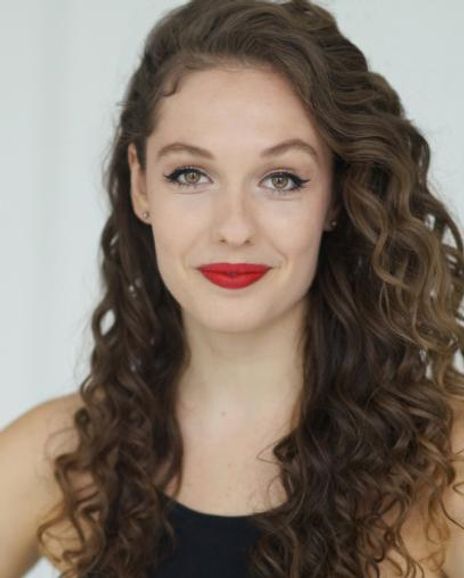 Sarah Juliet Shaw Headshot