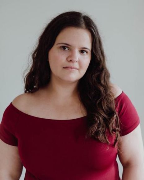 Dana Cavagnaro Headshot