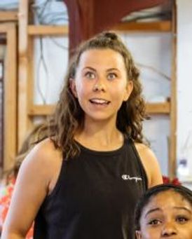 Annie Southall Headshot