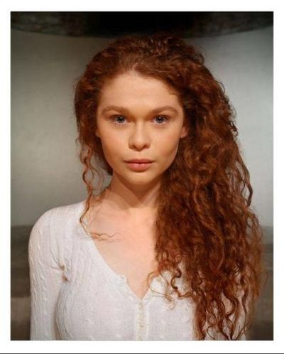 Meg Hennessy Headshot