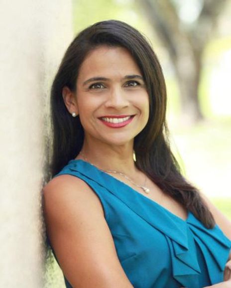 Isbelia Duran Headshot