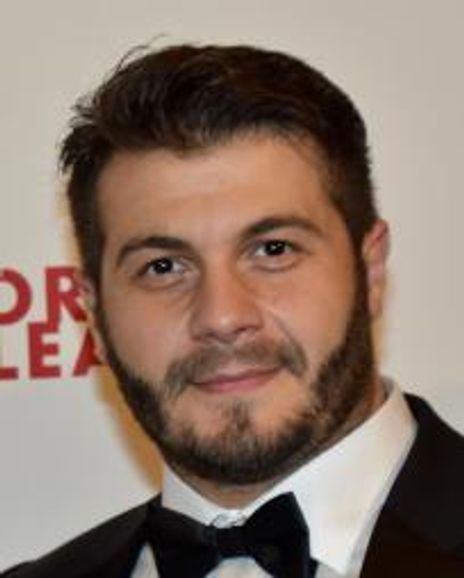 Catalin Stelian-Shanks Headshot