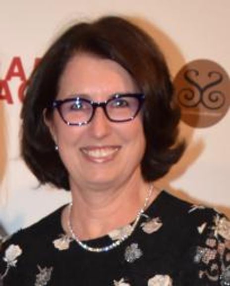 JoAnn Weisel Headshot