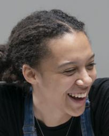 Francesca Henry Headshot