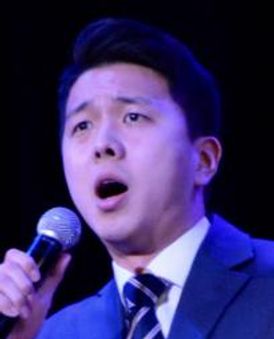 Dongwoo Kang Headshot