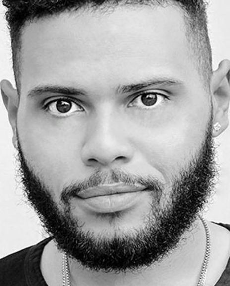 Trey Curtis Headshot