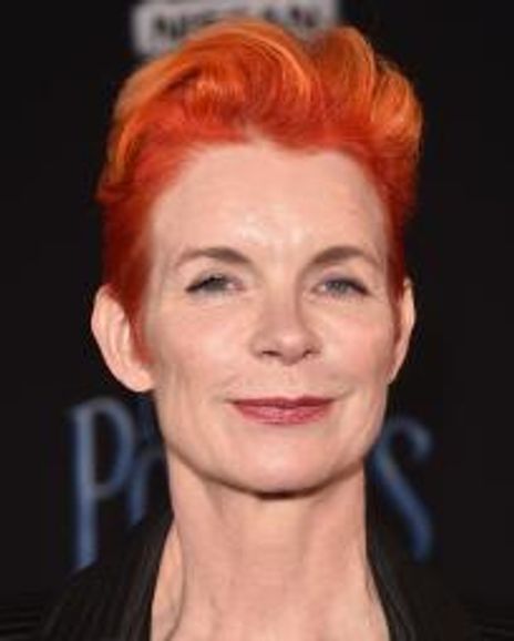 Sandy Powell Headshot