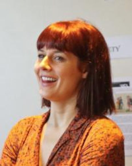 Jennifer Joanne Bowles Headshot