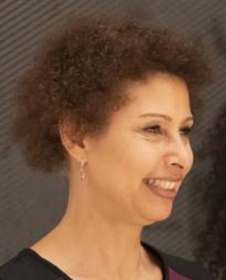 Kaye Brown Headshot