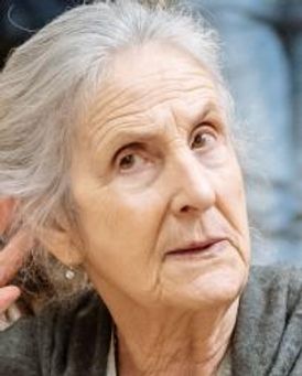 Susan Engel Headshot