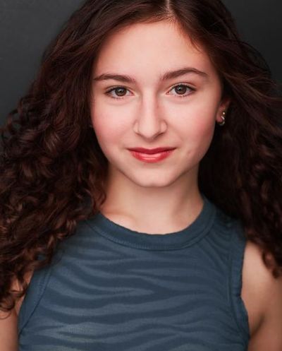 Bella May Mordus Headshot