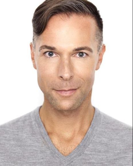 Daniel Kloeffler Headshot