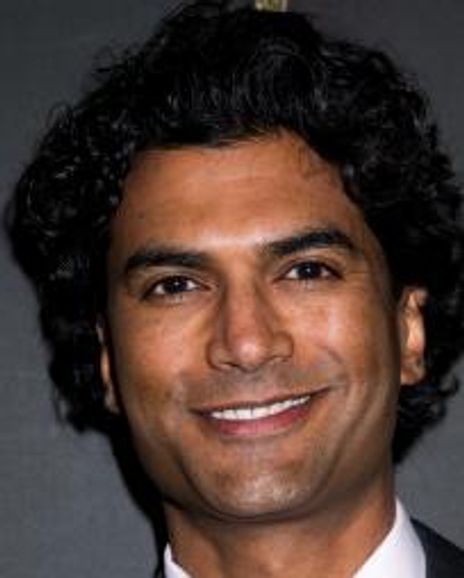 Sendhil Ramamurthy Headshot