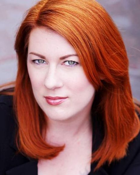 Victoria Strafuss Headshot