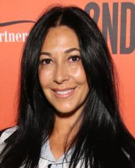 Carla Facciolo Headshot