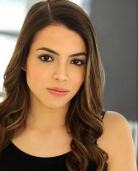 Christina Austin Lopez Headshot