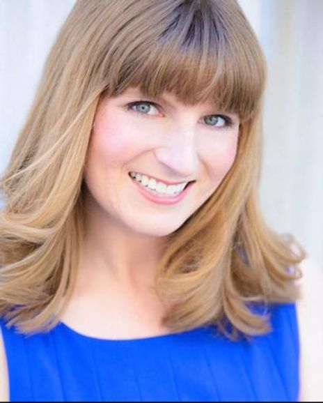 Ellen Cribbs Headshot