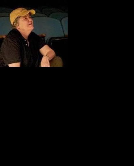 Caryl Farkas Headshot