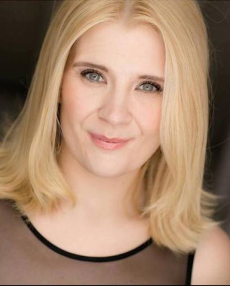 Samantha Stevens Headshot