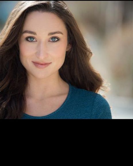 Gaia Visnar Headshot