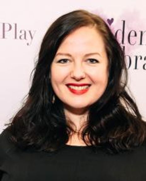 Zuzanna Sadowski Headshot