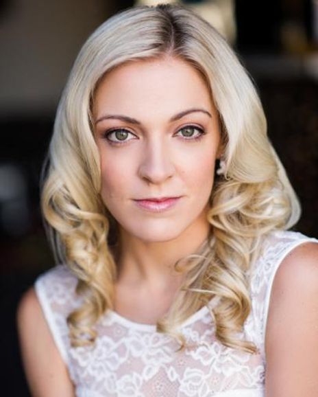 Gretel Scarlett Headshot