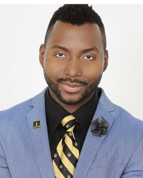 Louheed Y. Daniel Headshot