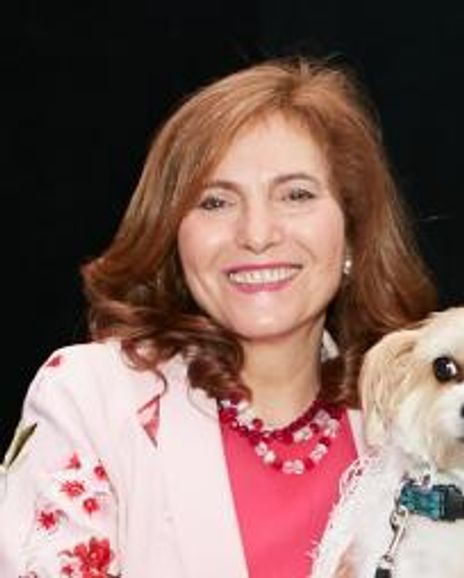 Jennifer J. Raab Headshot