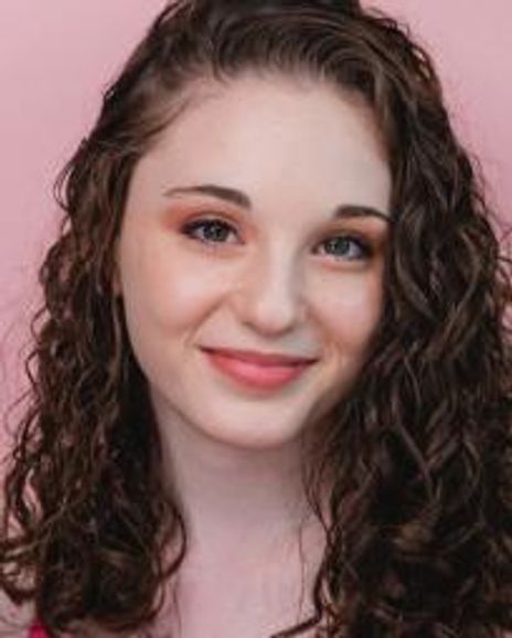 Amanda Rose Miller Headshot