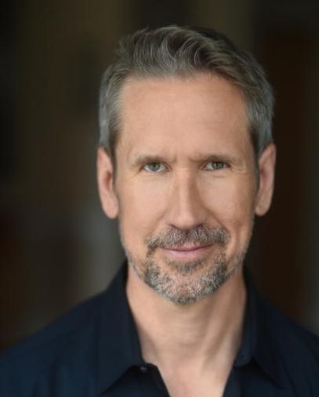 Richard Wayne Headshot