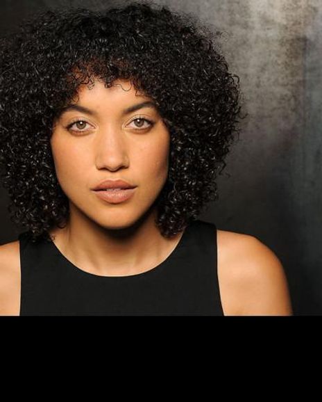 Dezi Solèy Headshot