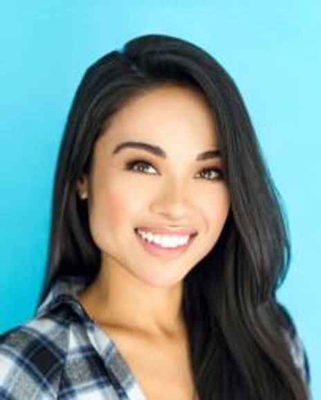 Jules Aurora Headshot