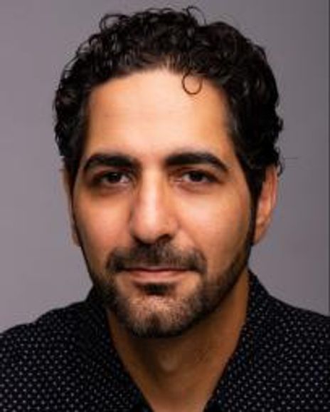 Ronnie Malley Headshot