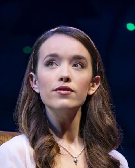 Amanda Fallon Smith Headshot