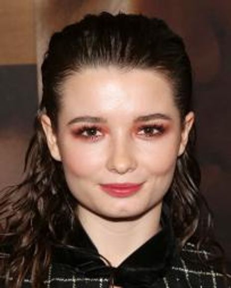 Madison Vomastek Headshot