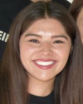 Lauren Hugh Headshot