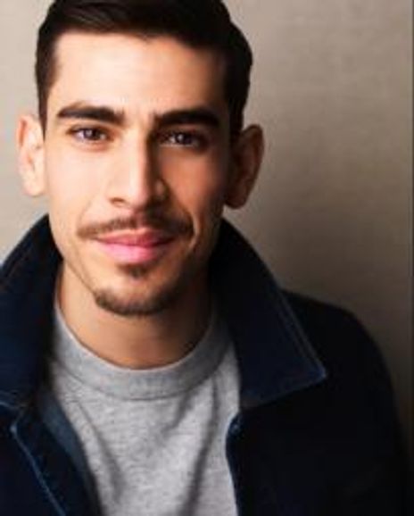 Arturo Luís Soria Headshot