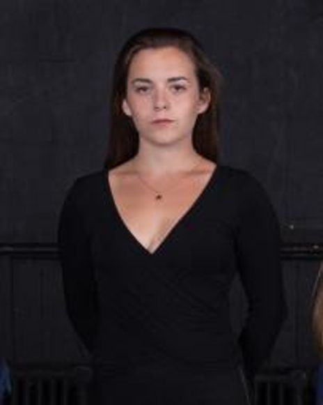 Caroline Grogan Headshot