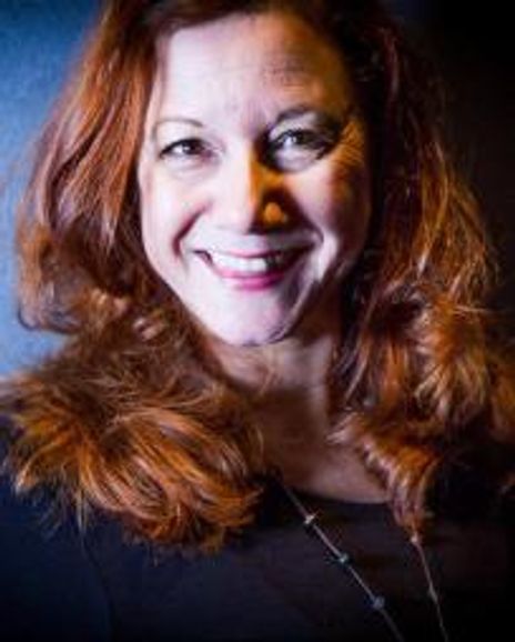 Carole Montgomery Headshot