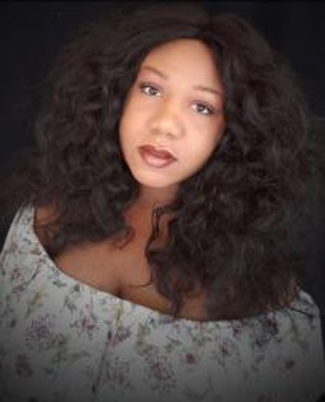 Heta Multanen Headshot