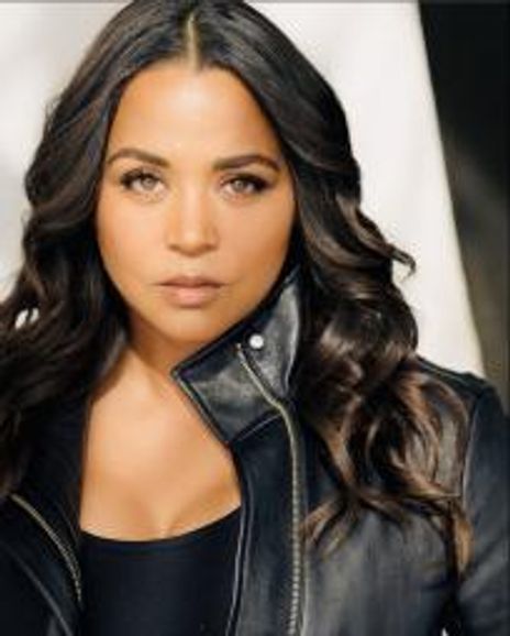 Sasha Woodward Headshot