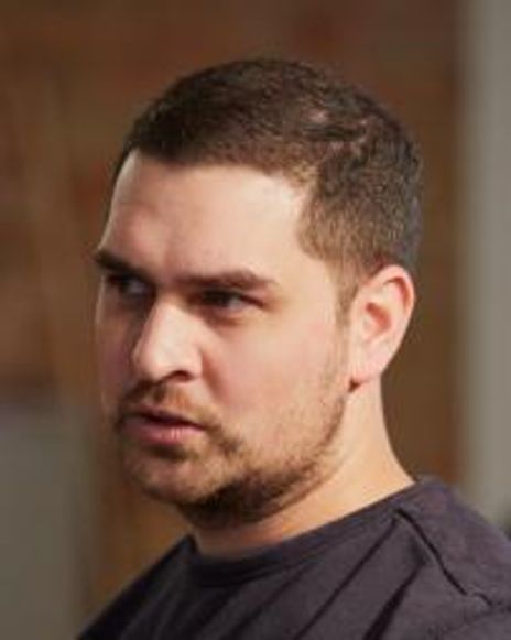 Oliver Kaderbhai Headshot